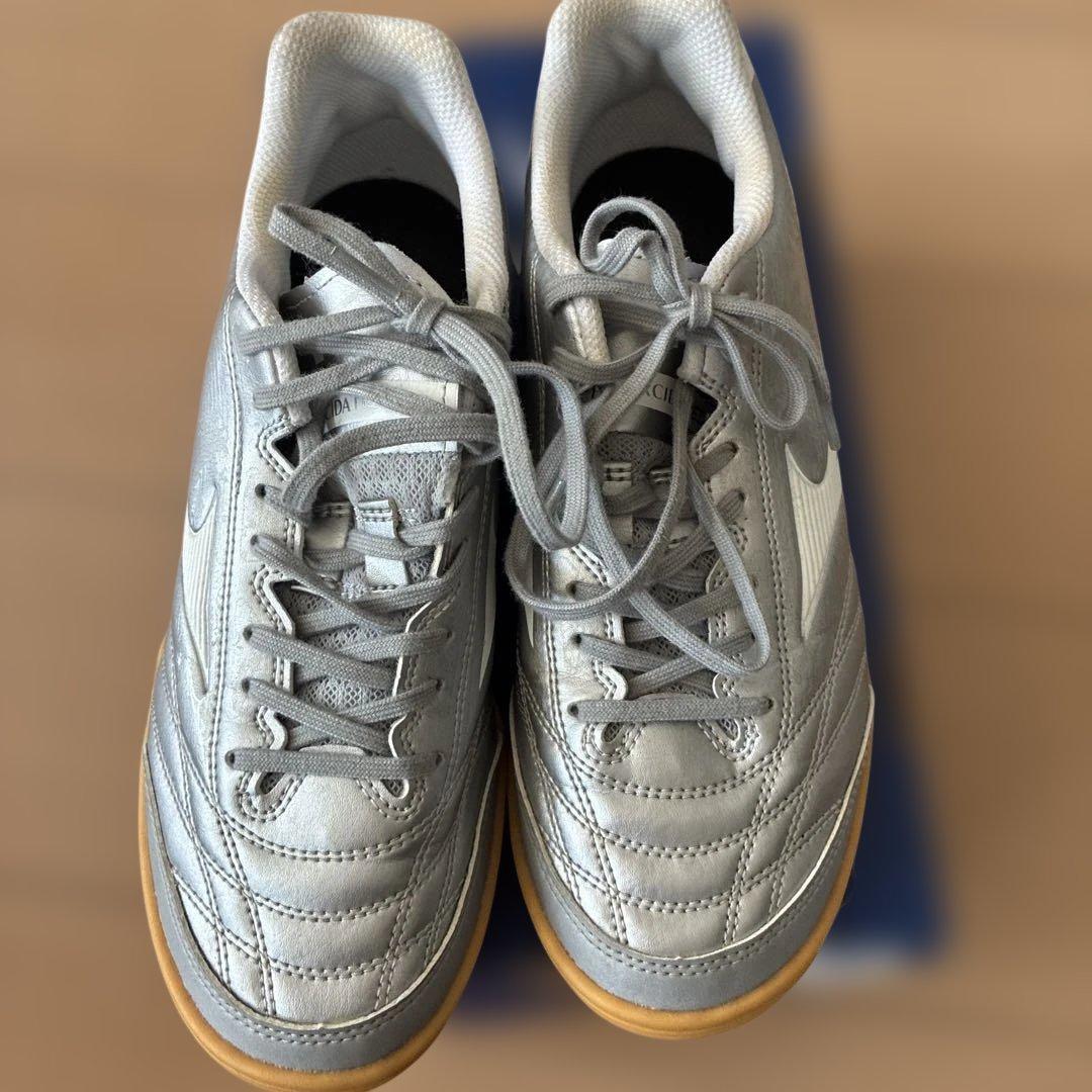 アシックス　ミズノ　ニューバランス　サッカー　シューズ　セット　室内　スパイク