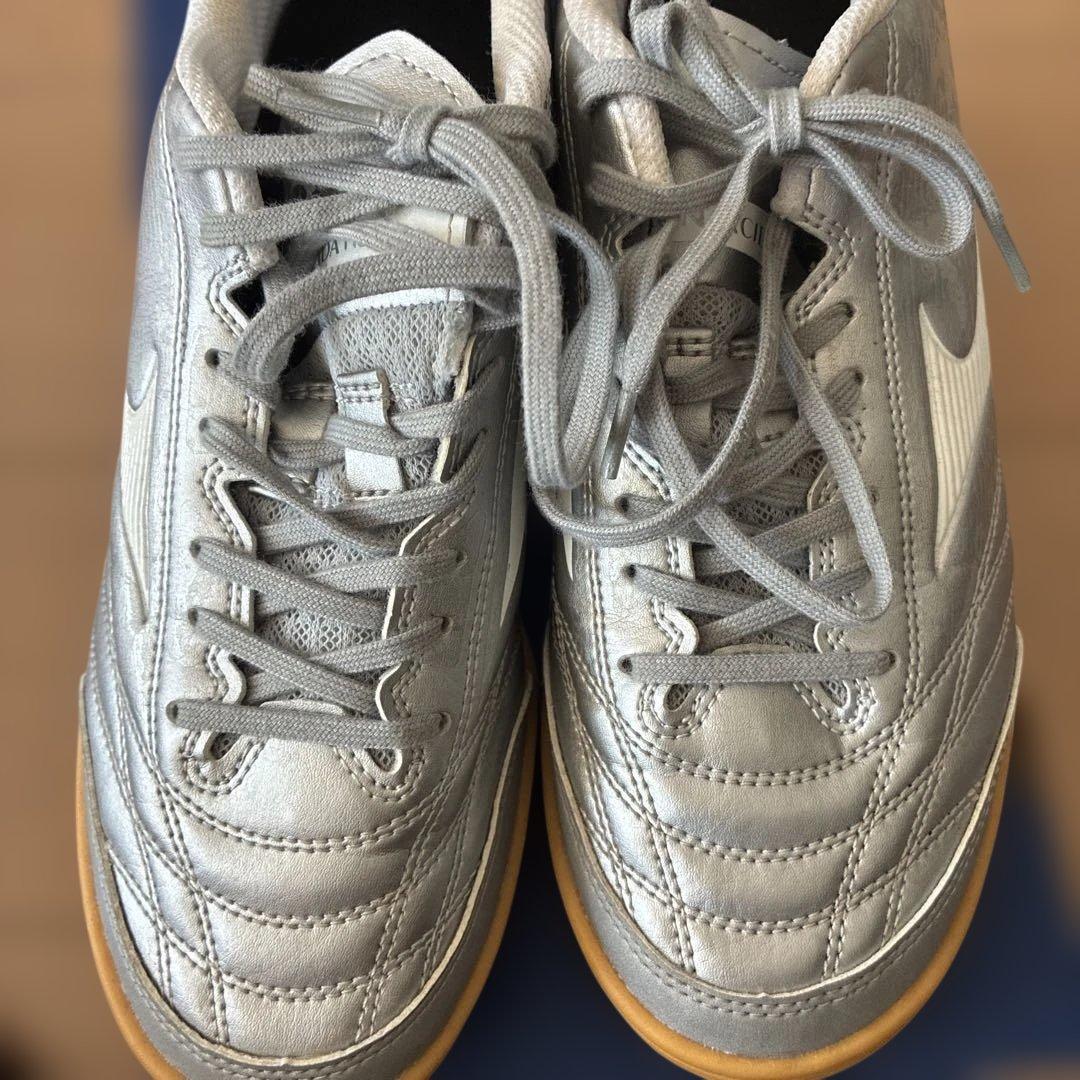 アシックス　ミズノ　ニューバランス　サッカー　シューズ　セット　室内　スパイク