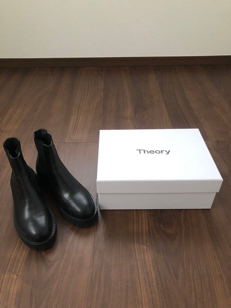 【美品】Theory サイドゴアブーツ