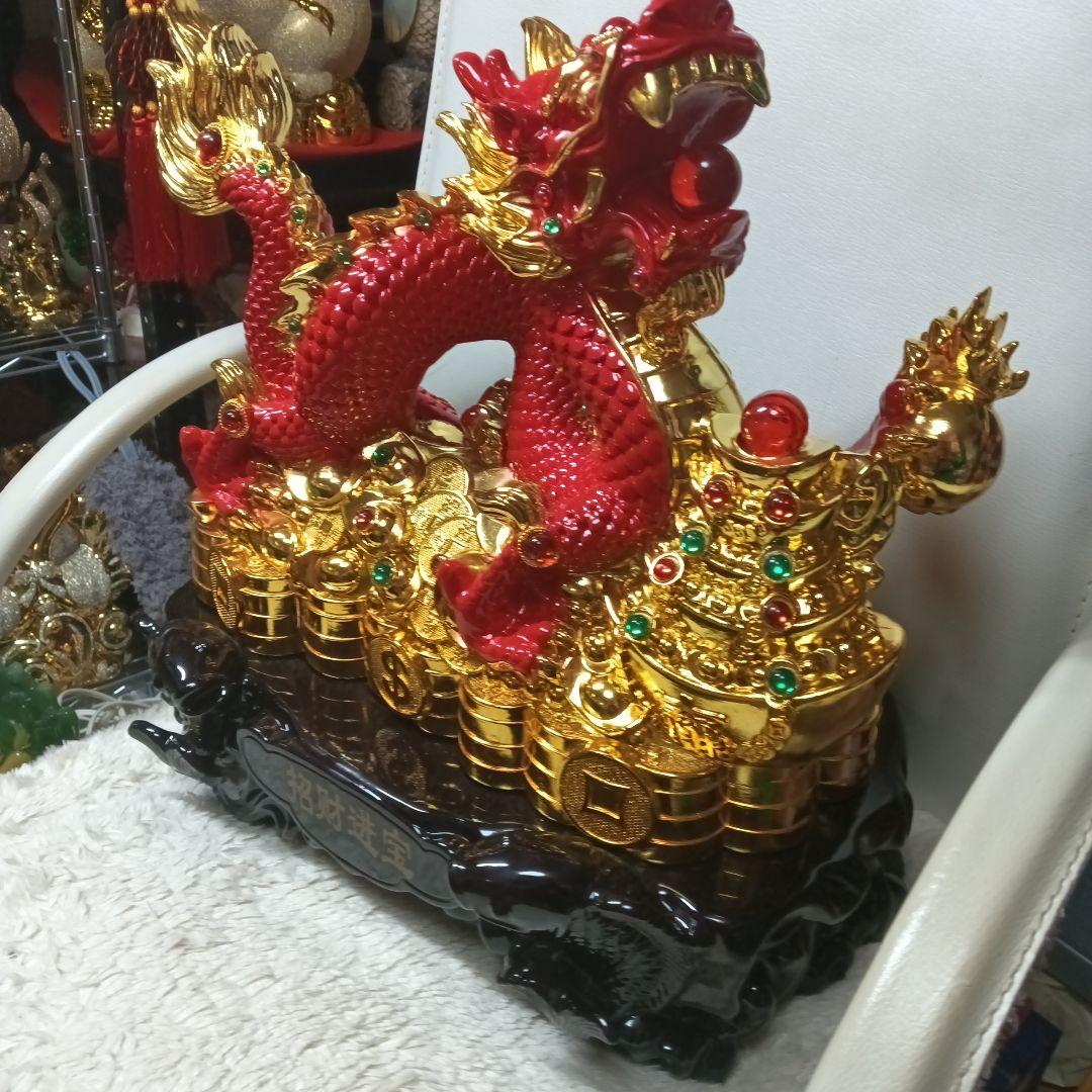 中国工芸品　赤色と金色の赤龍　富と繁栄の象徴　ダンシングドラゴン