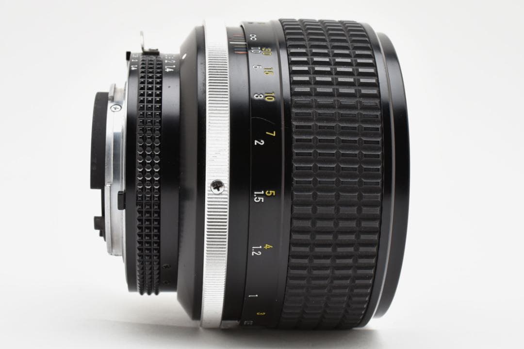★美品★ Nikon Ai-S NIKKOR 85mm F1.4 単焦点レンズ
