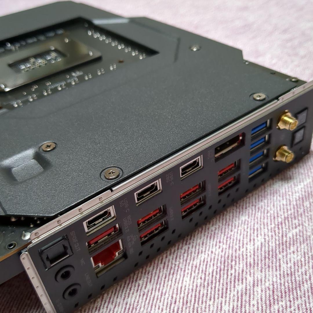 Z790 AORUS MASTER X ゲーミングマザーボード