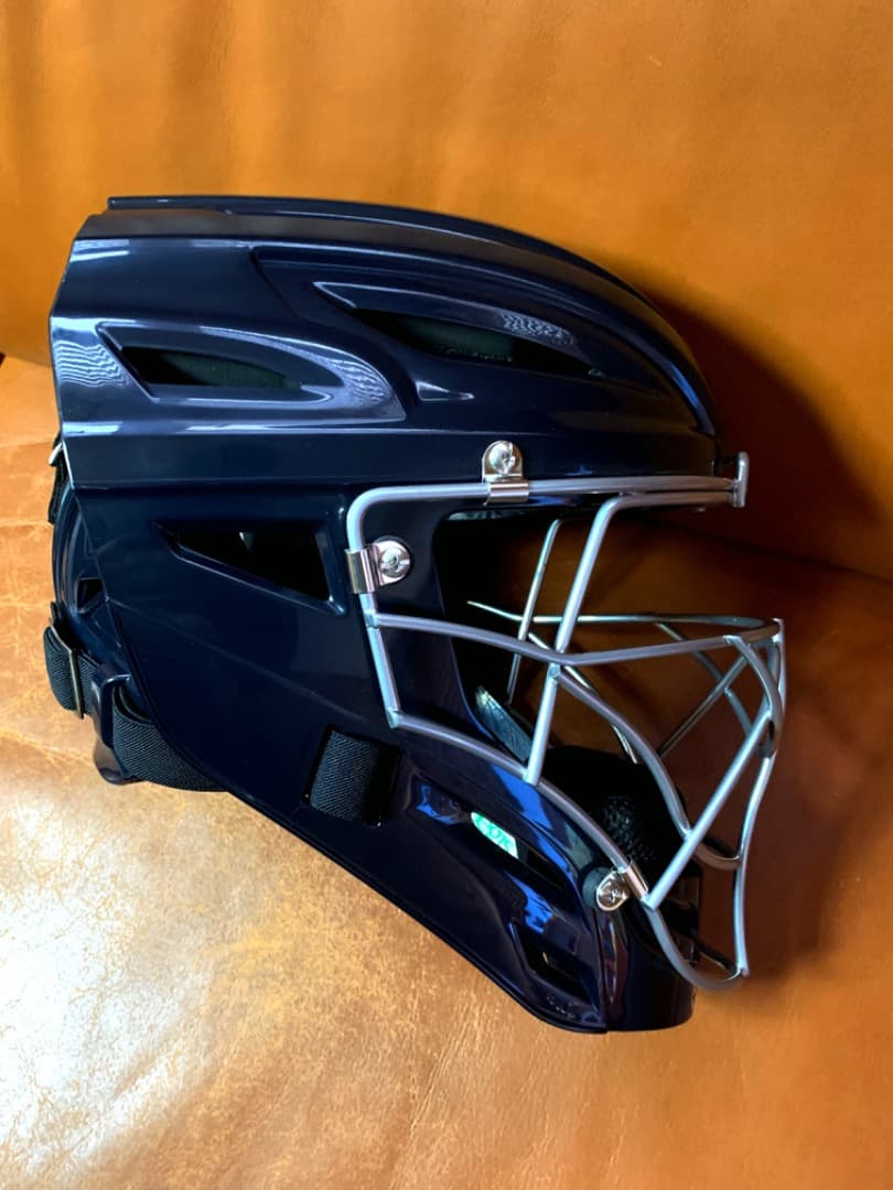 新品☆アメリカ国内限定☆UAマスク＋adidasプロテクター・レガース★紺