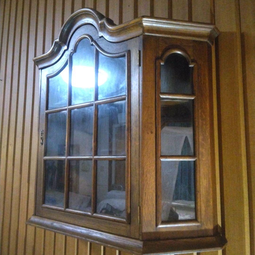 アンティーク風　 3面ガラス 　壁掛け飾り棚