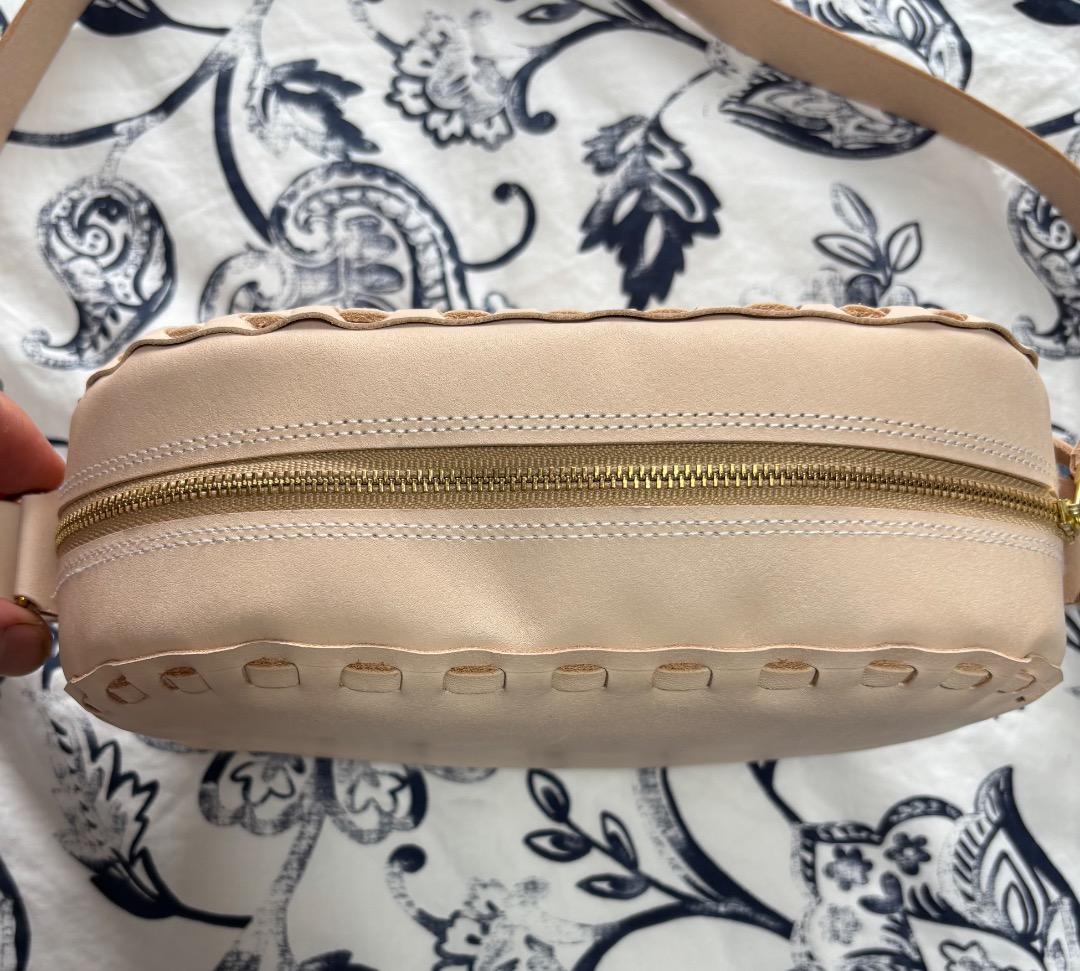 夏 即購入大歓迎さん専用 ヌメ革レース編みバック2点セット