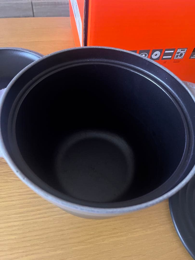 LE CREUSET ココット•エブリィ18 （インナーリッド付き）フリント