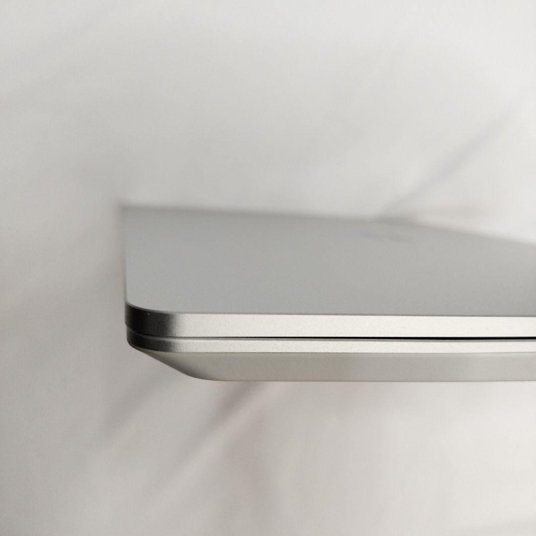 Surface Laptop Go2　KQ8-00017　PC00200051