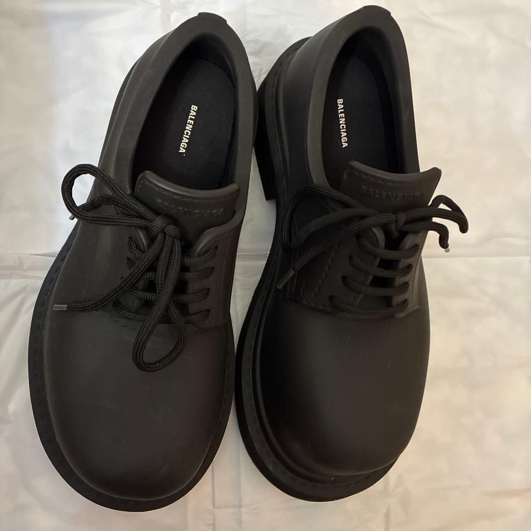 .*様 最安値　BALENCIAGA ブラック ローカットシューズ