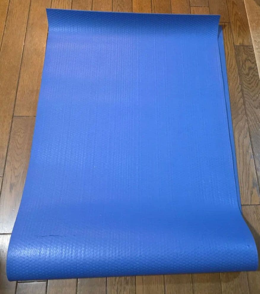 Manduka マンデゥカのヨガマット、ボルスター、ストラップとブロックセット