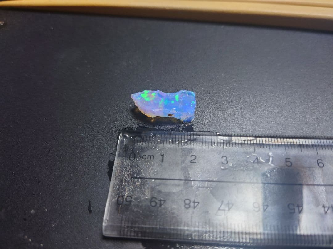 エチオピアウェロ産オパール　星空のような　鉱物標本　原石　チョーク