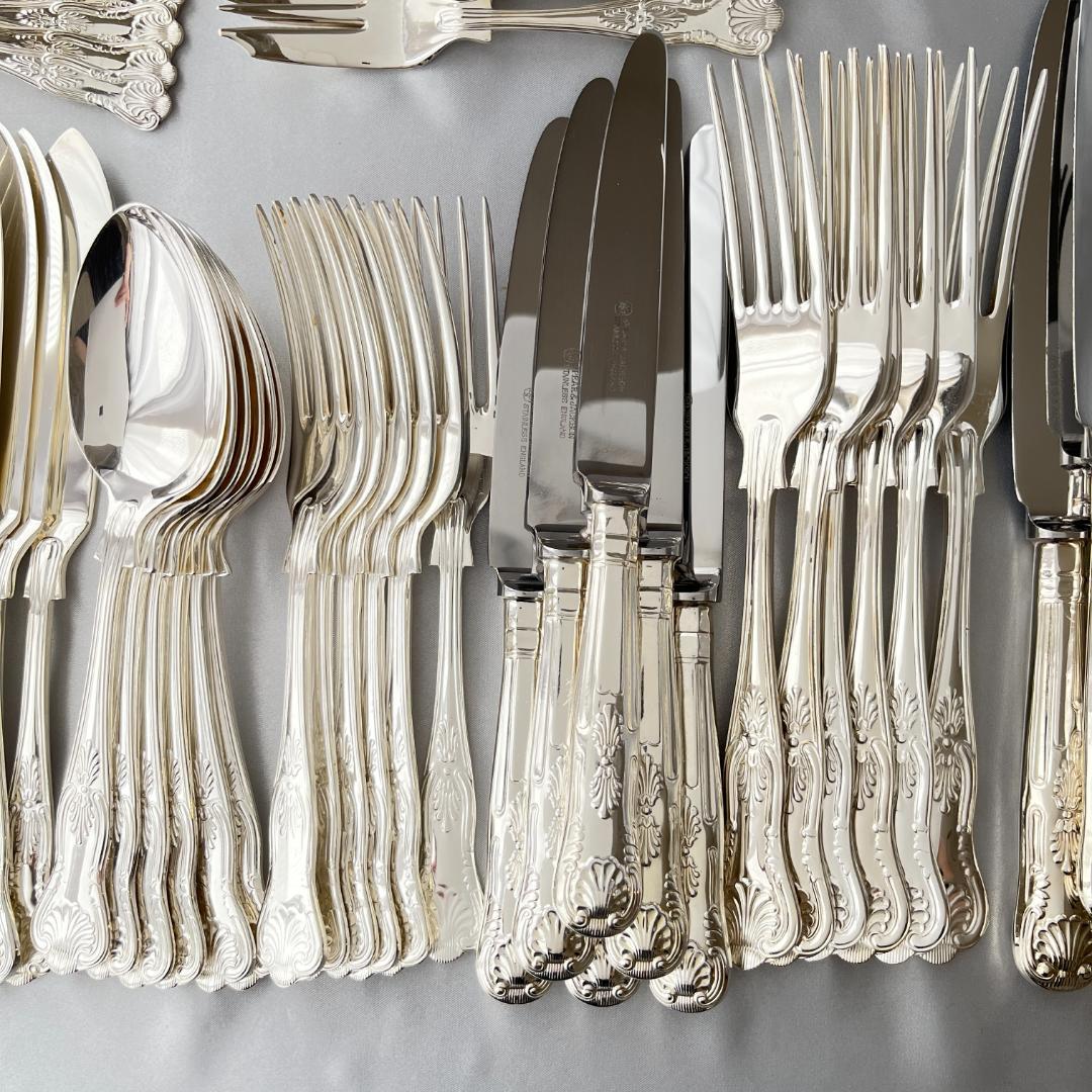 【SPEAR & JACKSON】キングスパターンのディナーフルセット 68本