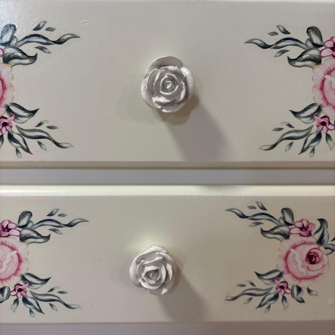 ロココ調　サイドテーブル　2段チェスト　薔薇　白家具　ハンドペイント　木製