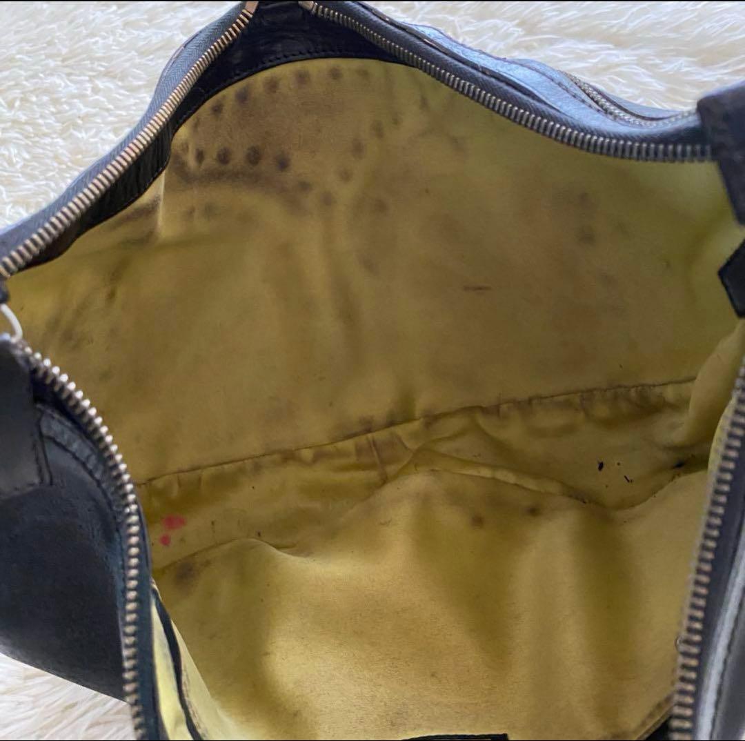 ヴェルサーチ ホーボー ショルダーバック メデューサ レザー スタッズ 黒