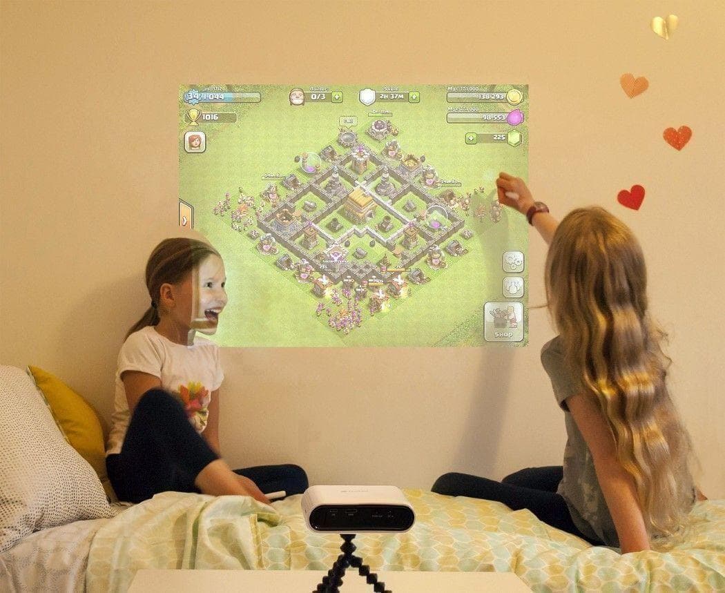 【タッチ操作】スマート　プロジェクター Touchjet Pond　映画　ゲーム