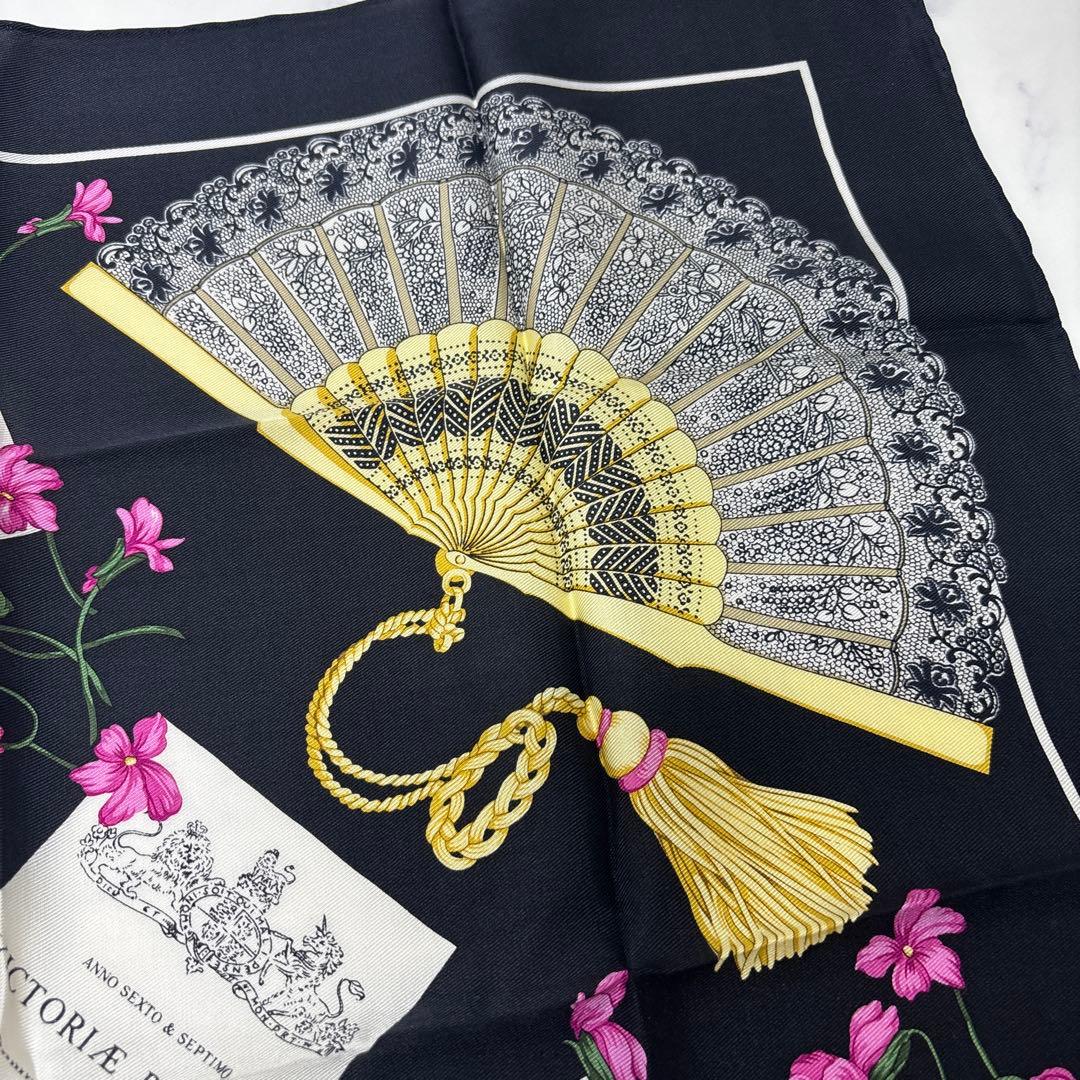 0527 バーバリー　大判ハンカチ　扇子　希少　レア　未使用　タグ付き.