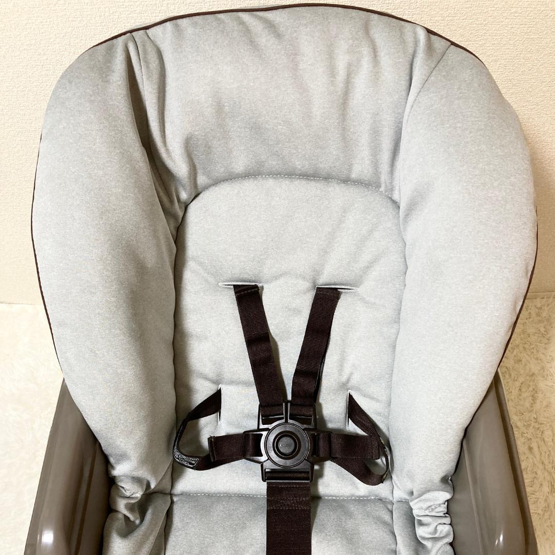 コンビ ネムリラ オートスウィング 電動ハイローチェア　4輪キャスター　グレー