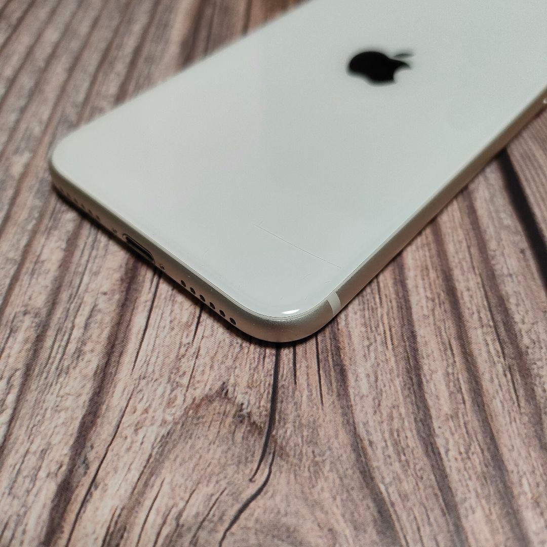 iPhone SE 第3世代 SIMフリー 64GB 美品 バッテリー97%
