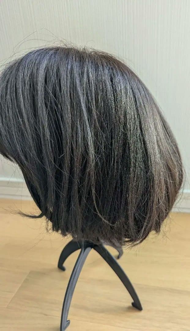 ★最終値下げ★2万7千円⇒2万円!【美品】マリブウィッグ似合わせカット済 着用少