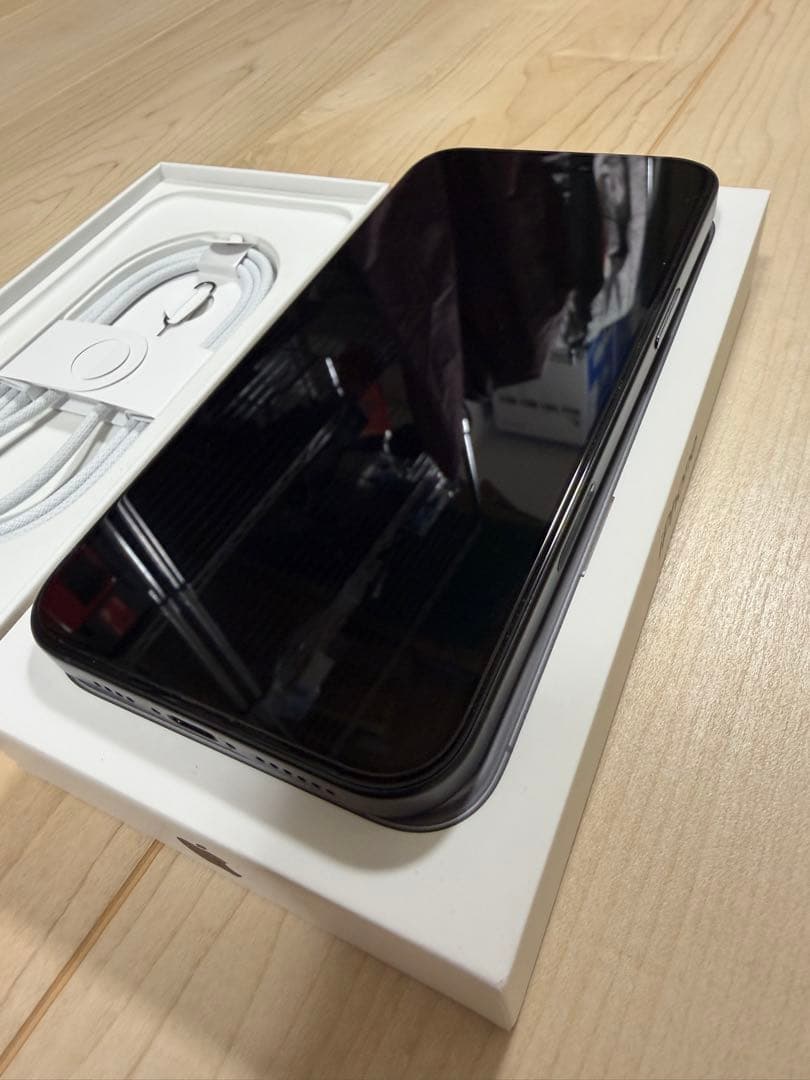 【美品】バッテリー100% iPhone16 Plus 256GB SIMフリー