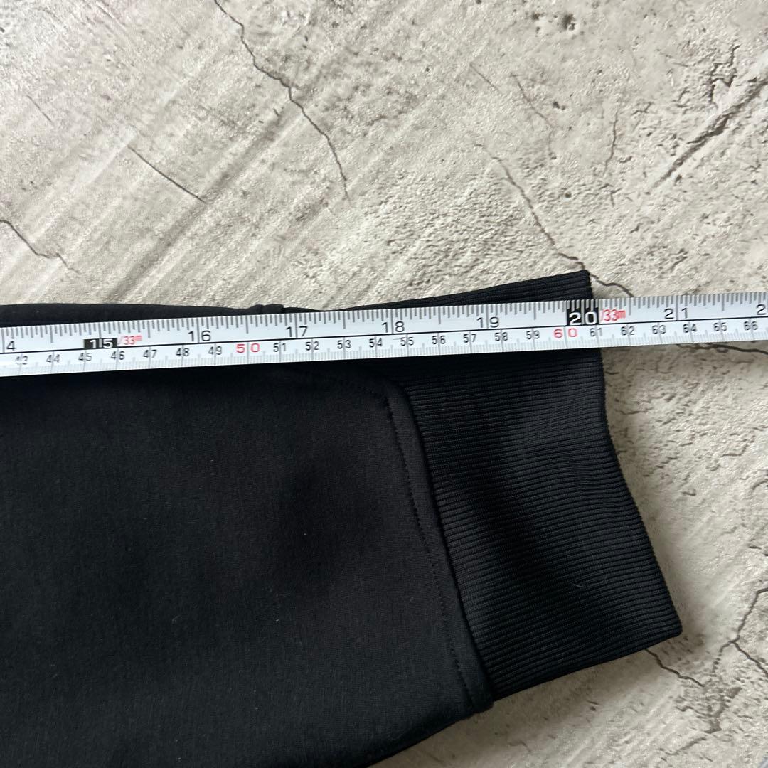 完売品 On Run On Clouds スウェットパンツ ブラック L