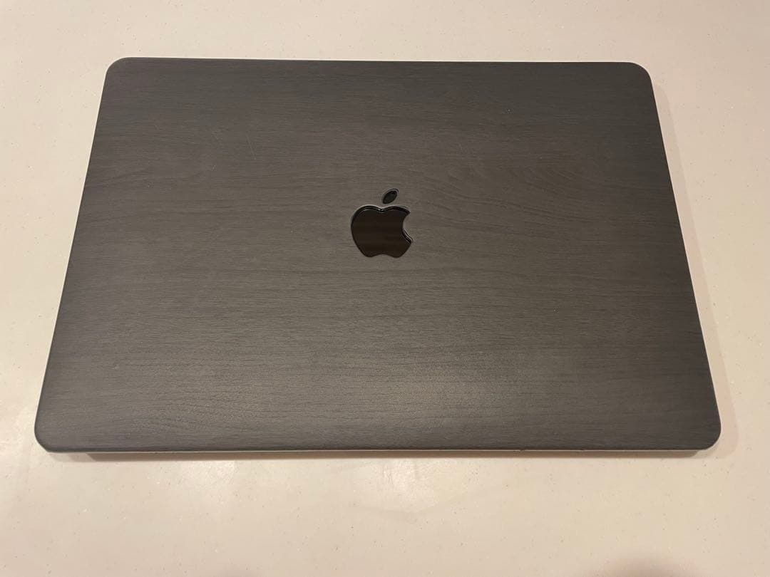 【美品】MacBook PRO M1 Office、FINAL CUT付き