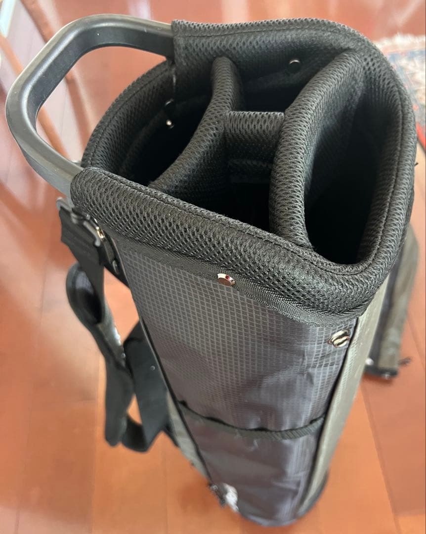 ☆美品☆テーラーメイド スリム7 キャディバッグ TB652 カーキ/ブラック