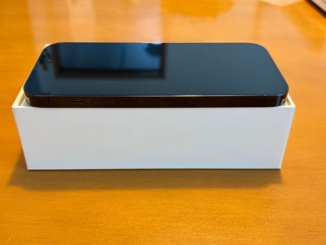 【美品】iPhone 14 Pro 128GB SIMフリー 箱・純正ケーブル付