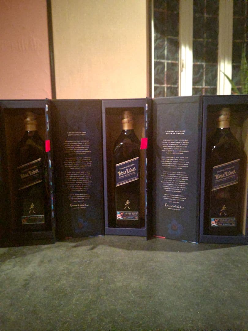 ジョニーウォーカー ブルーラベル イヤーオブザドラゴン 2024 1本