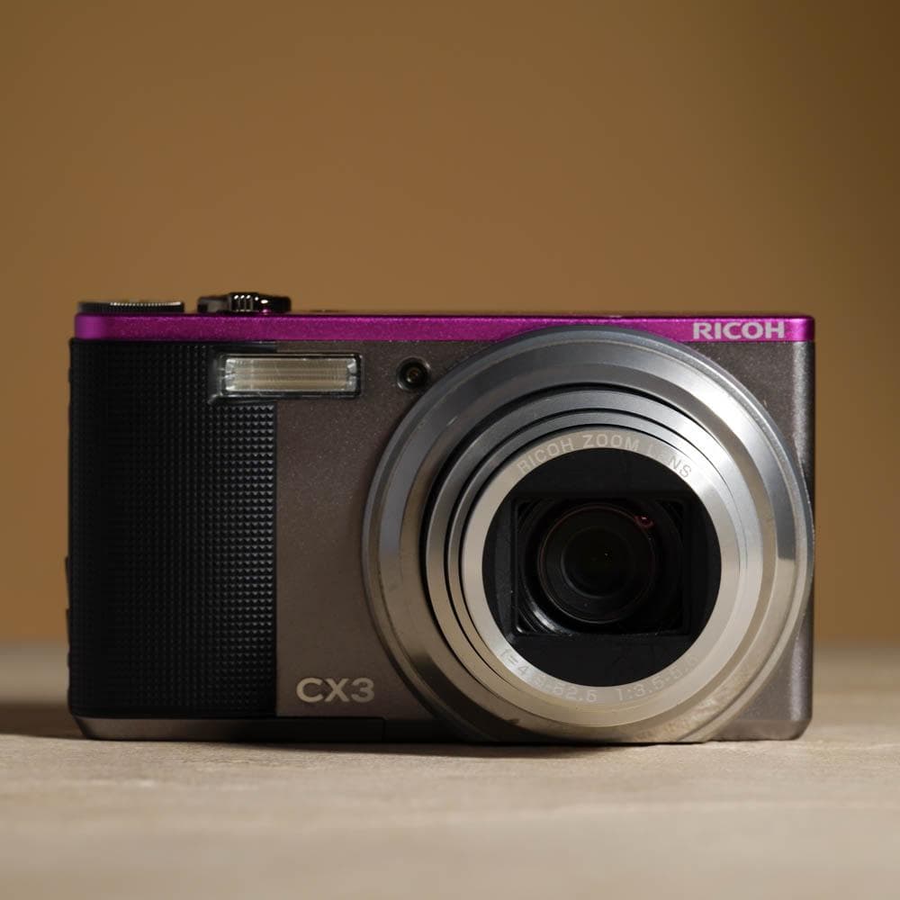 【憧れのコンデジっぽさを味わえる】RICOH CX3 ピンク