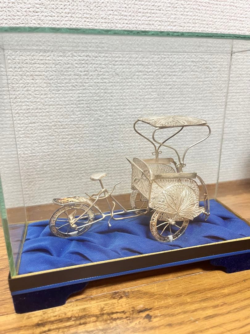 インドネシア シルバー 工芸品 銀細工　ベチャ　トンコナン置物セット