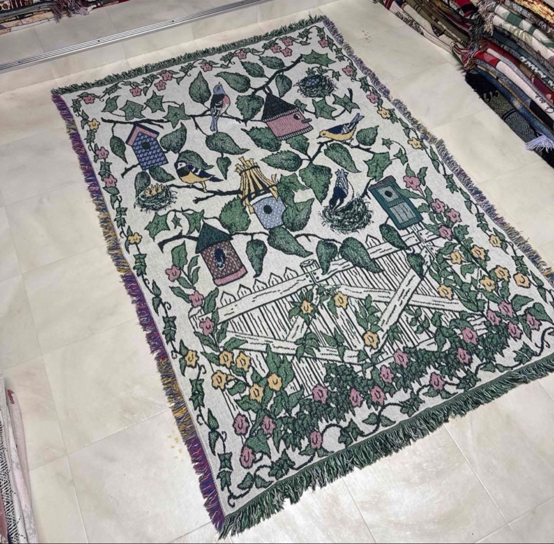 花　鳥　マルチカバー　ソファーカバー　ヴィンテージラグ　178x123