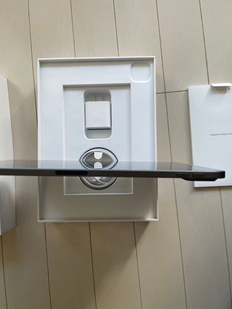 【美品】iPad Pro 11インチ 第2世代 128GB スペースグレイ