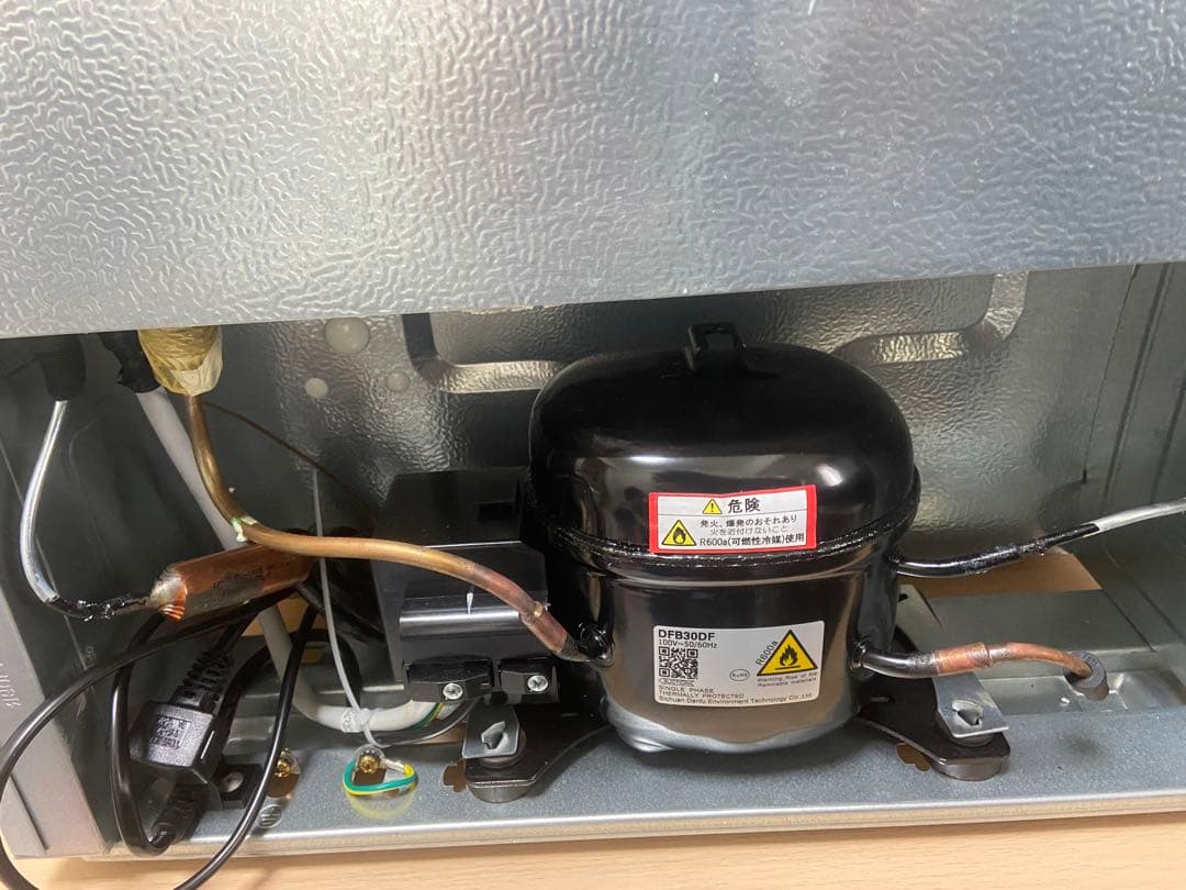 アイリスオーヤマコンパクト冷蔵庫 46L 【2024年末購入、ほぼ未使用】