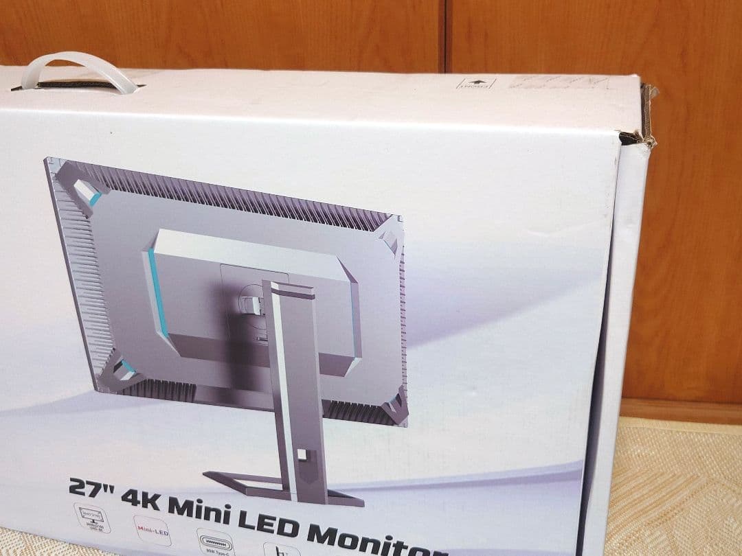 n*h様 新品 INNOCN 27M2U ミニLED 4K HDR1000 Sw