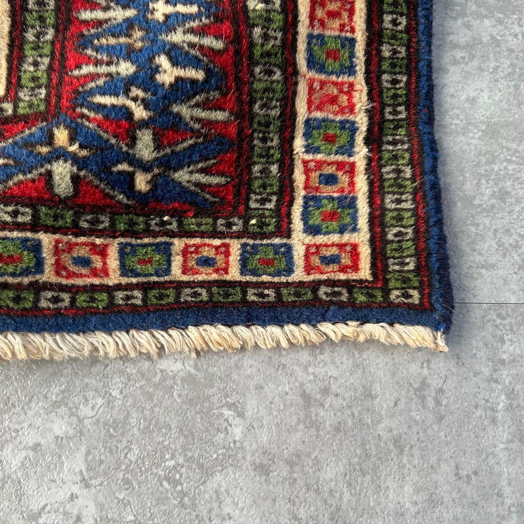 【1980s Vintage】151cm × 89cm ラホール産 ラグ
