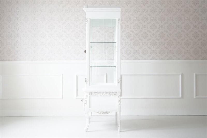 マホガニーの温もり｜ガラス キャビネット WH　ホワイト幅79ｃｍ高さ154ｃｍ