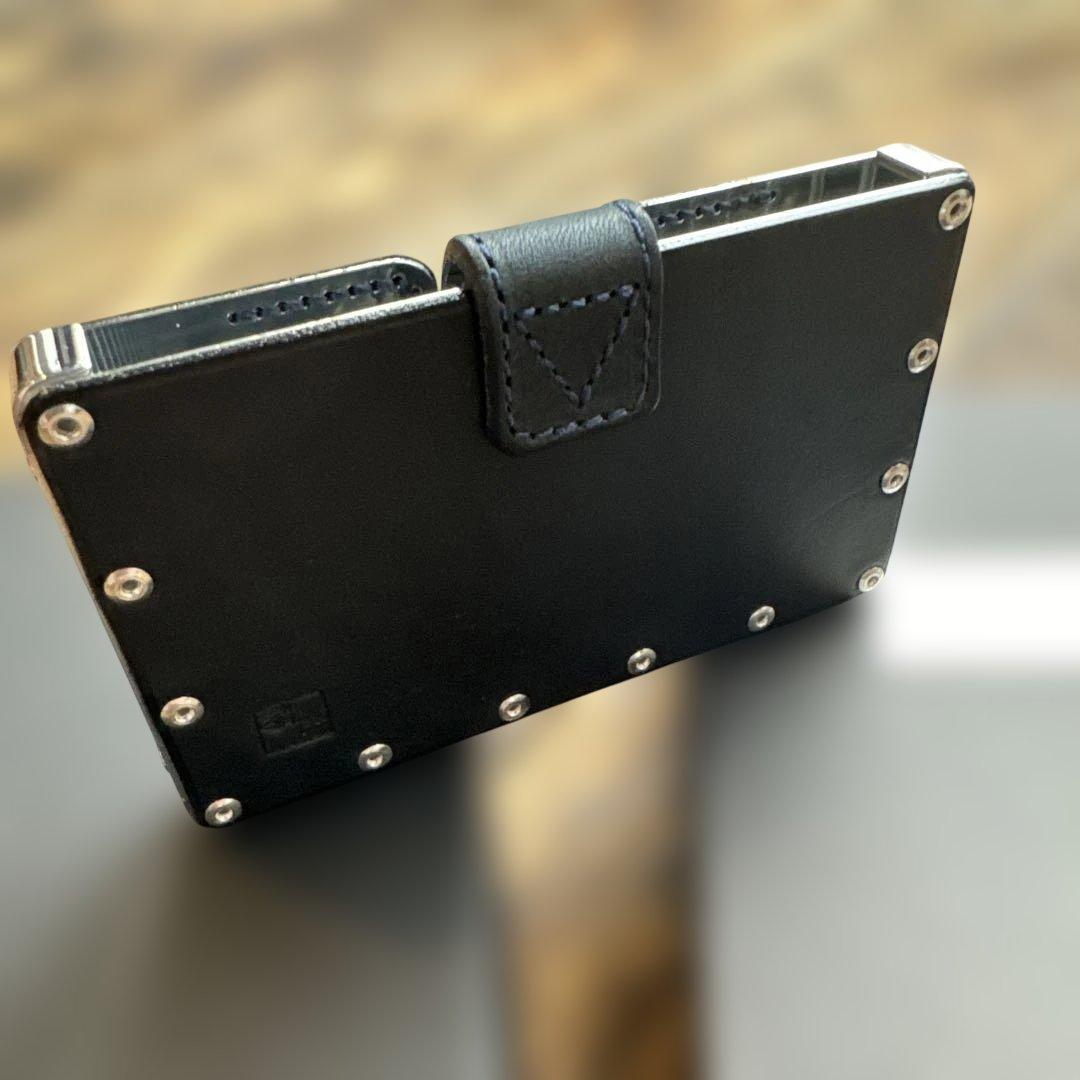 エアロコンセプト　カードケース・名刺入れ　新品・未使用品　箱付き　カラーNAVY