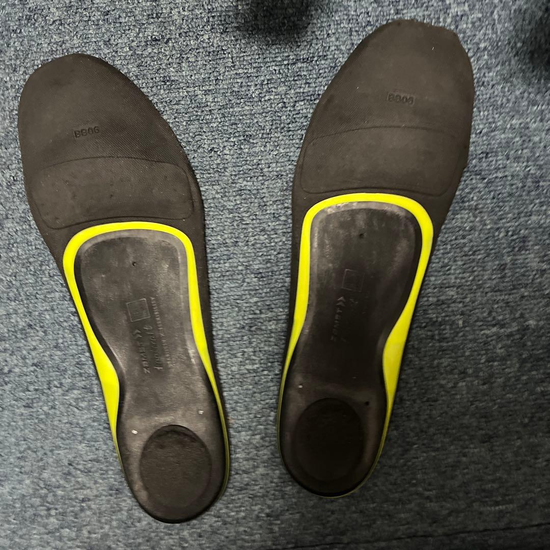 アシックスasics スパイク(取り替え式) インソール付き