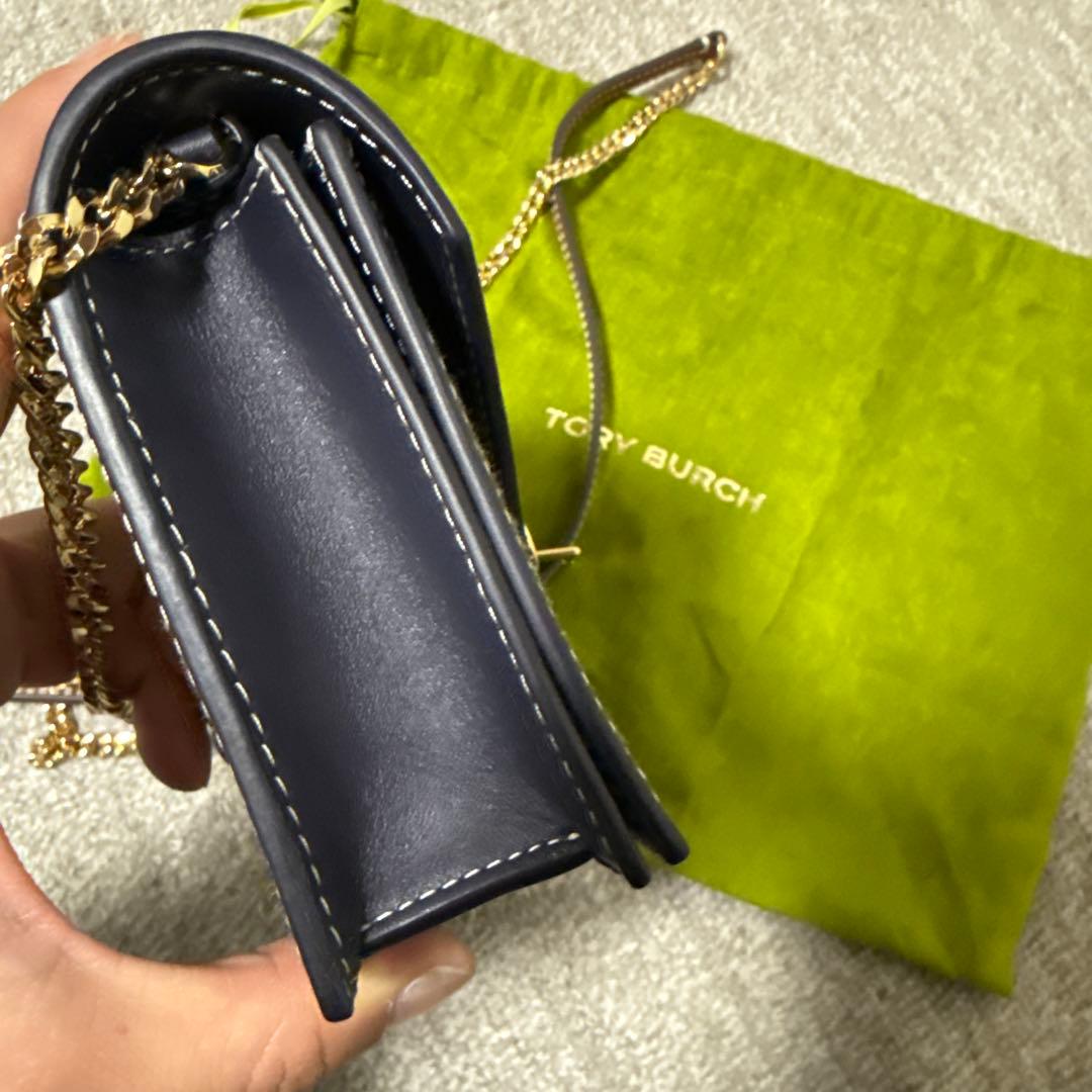 Tory Burch T-Monogram Envelope トリーバーチ