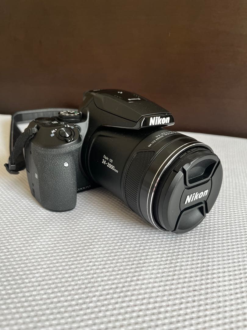 美品　Nikon COOLPIX P900 SDカード64GB付き