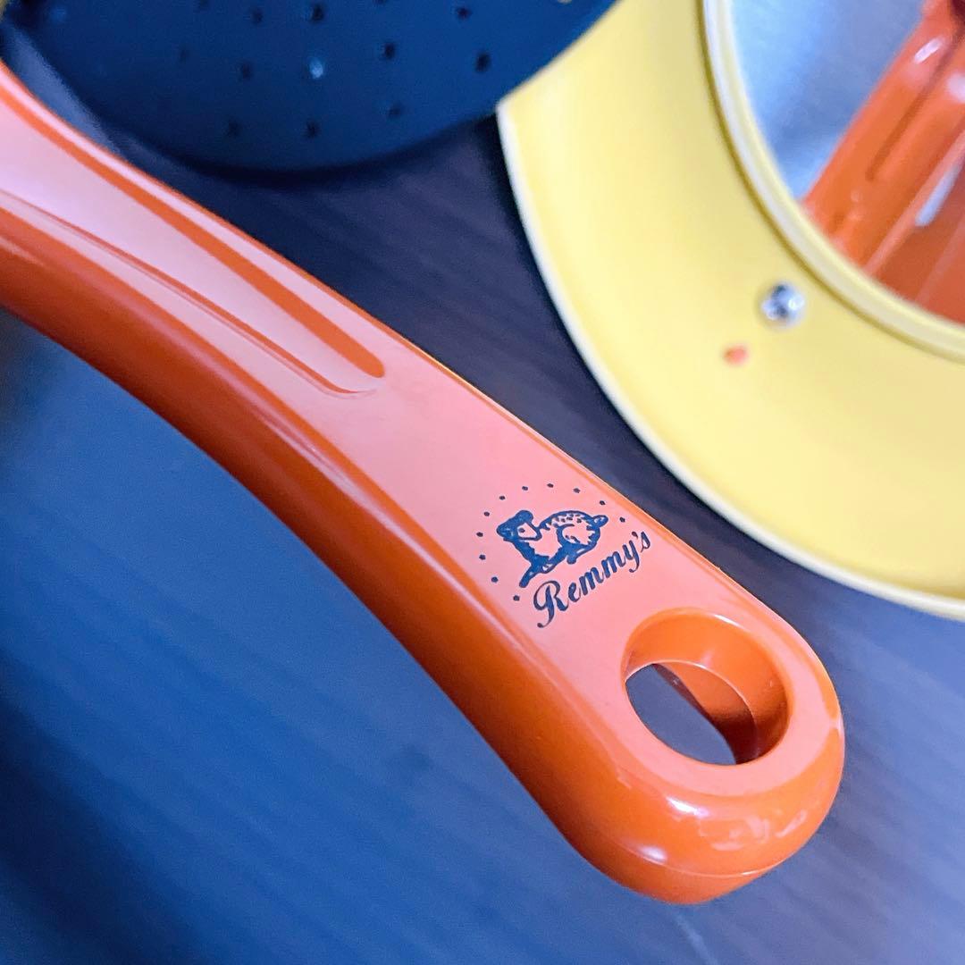 【新品未使用】平野レミの鍋　ドゥ！レミ・パン ※別売の蒸し台付き