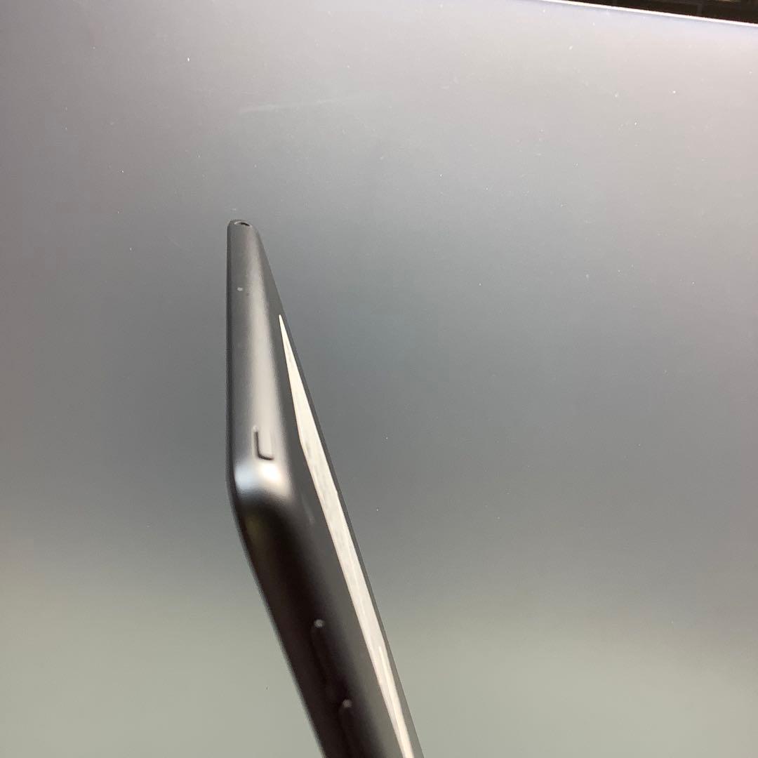 iPad 第8世代32G Wi-Fi バッテリー新品100%0回美品Gray