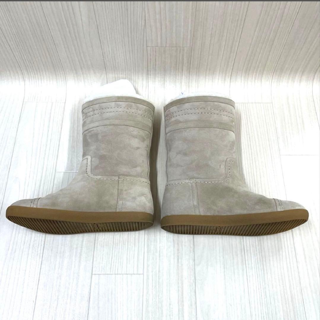 Tory Burch ムートンブーツ ベージュ
