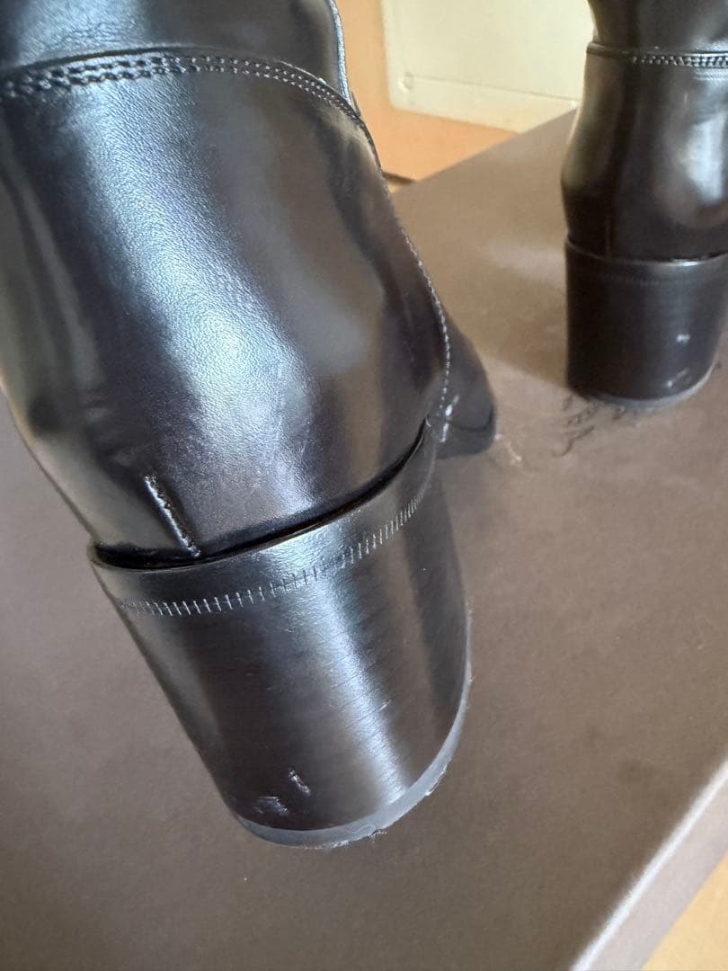 ブラックロングブーツ バックル付き