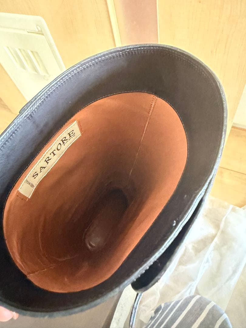 ブラックロングブーツ バックル付き