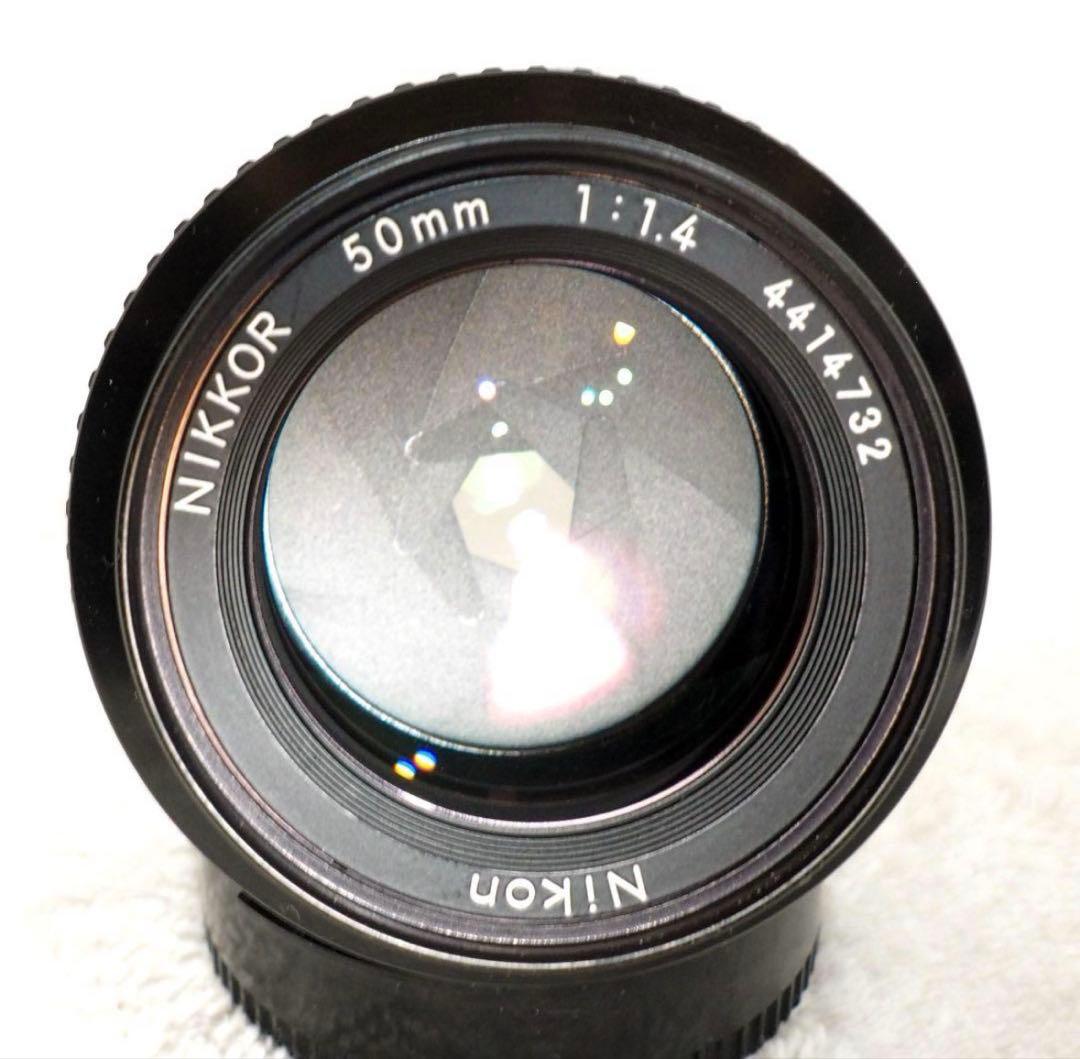 レンズ(単焦点) Carl Zeiss Planar 50mm f/1.4 T* AEJ