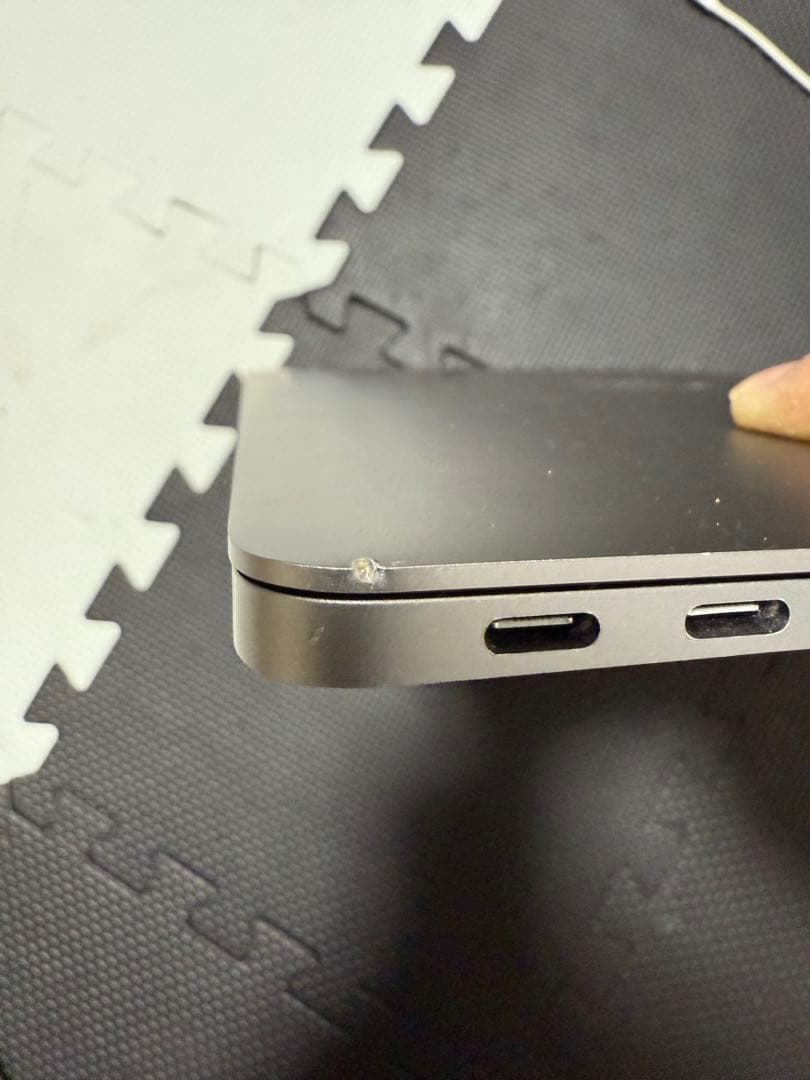 MacBook本体 MacBookAir 13 inch Corei7 512GB 16GB