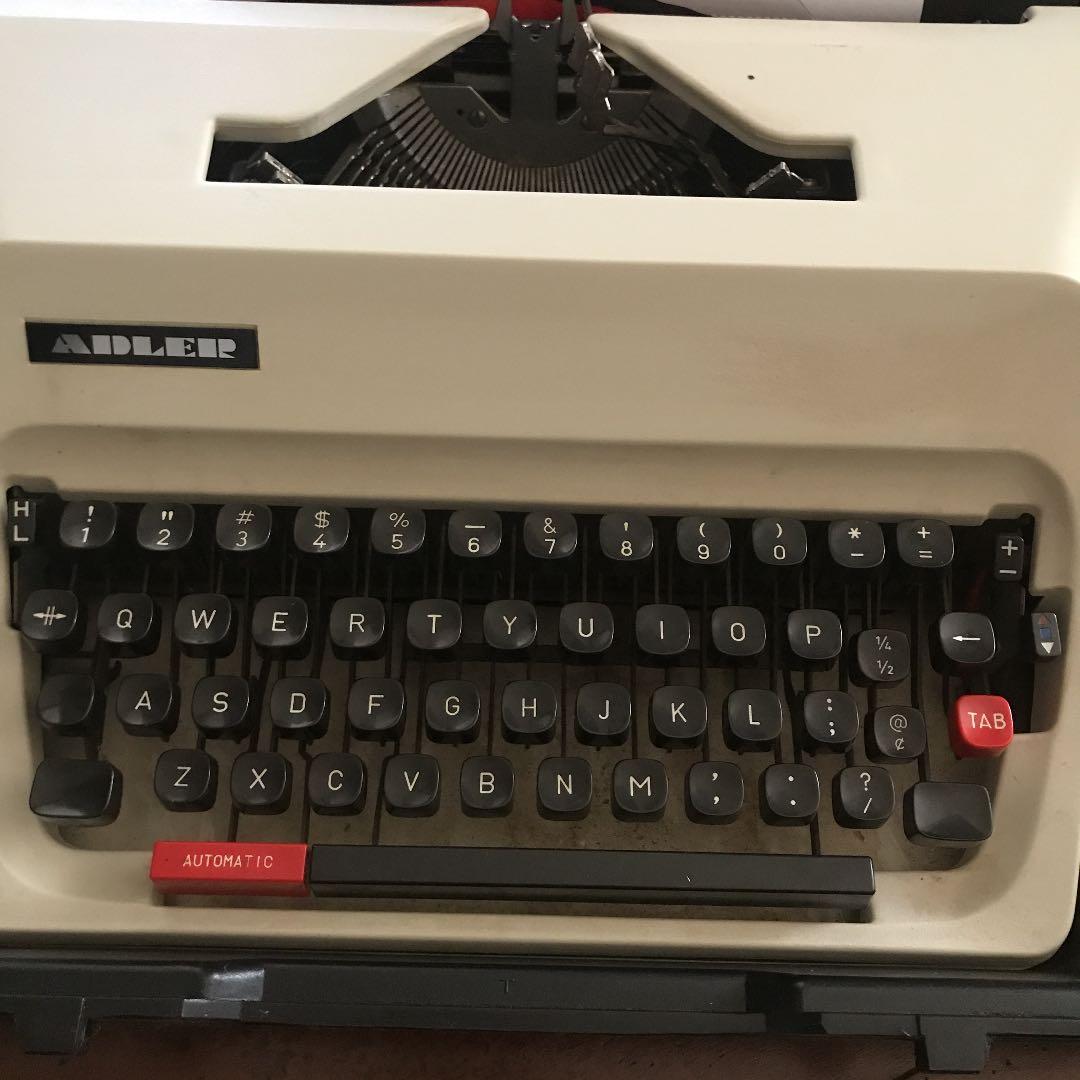骨董品 アドラー 英文タイプライター