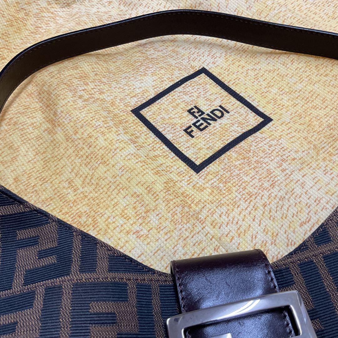 FENDI バッグ