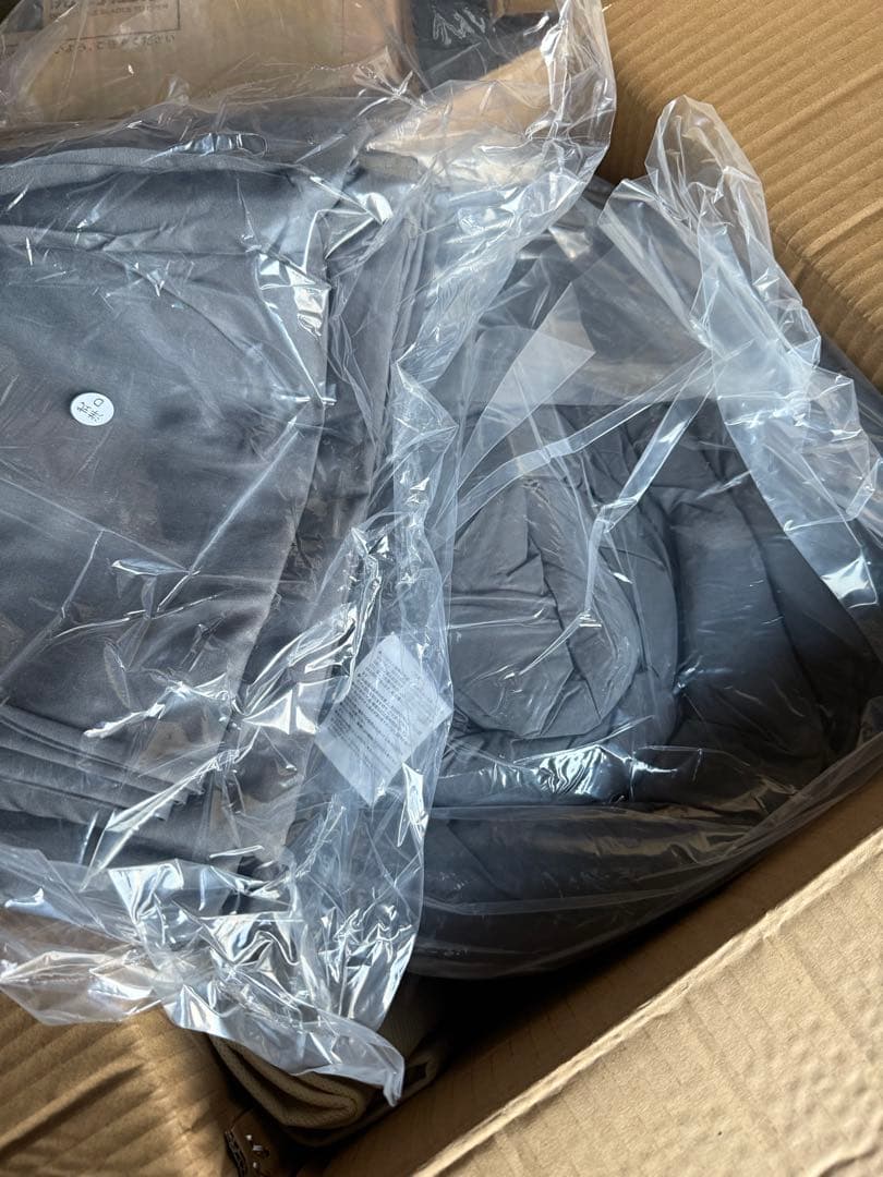 未使用 フェザー100％　羽根布団セット　ダブル　ベッドタイプ　ミディアムグレー